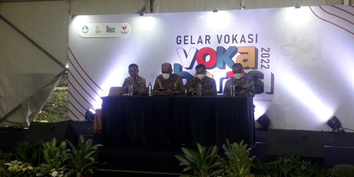 Sekretaris Direktorat Jenderal Pendidikan Vokasi Kemendikbudristek, Wartanto menggaungkan Gerakan Bangga Buatan Indonesia dan peningkatan penggunaan produk dalam negeri.