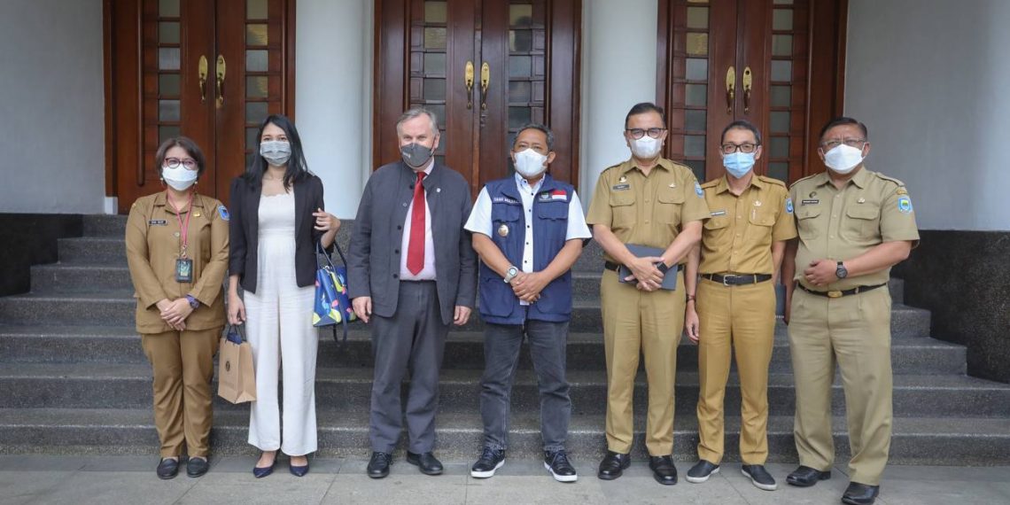 Lancaster University Inggris dan Deakin University Australia Akan Dirikan Kampus Bersama di Kota Bandung