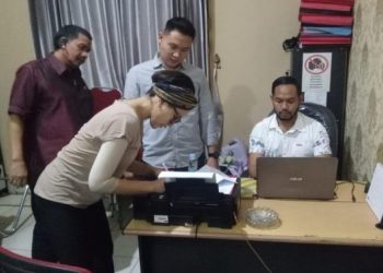 Nikita Mirzani jalani wajib lapor di Polres Serang Kota. (Foto: PMJ News/Dok Pores Serang Kota)