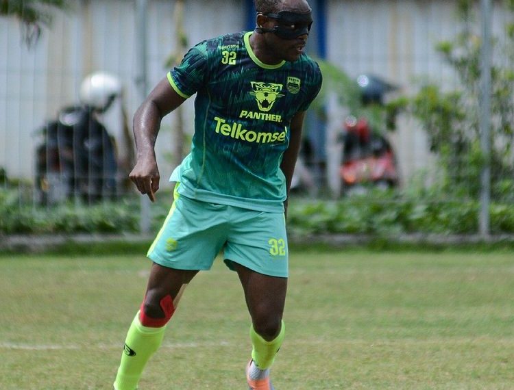 Yes ! Victor Igbonefo Siap Merumput Lagi Bareng Persib
