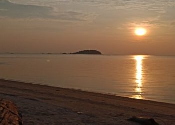 Tanjung Pendam, Pantai Cantik di Tengah Kota