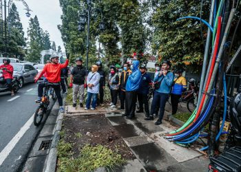 Jadi Sampah Visual, Pemkot Bandung Akan Tertibkan Reklame
