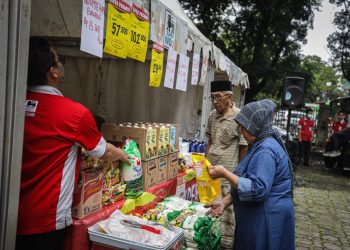 Warga Kota Bandung Mengaku Terbantu Pasar Murah