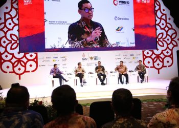 Investasu PLN Untuk 2 PLTS Terapung Tembus USD 104,95 juta
