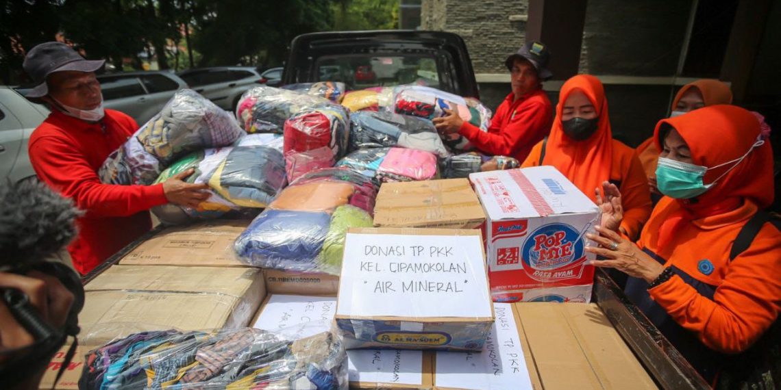 Peduli Gempa Cianjur, PKK Kota Bandung Kirim Bantuan Kemanusiaan