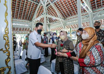 Sejumlah ASN Kota Bandung Purnabakti, Ini Pesan Wali Kota Bandung