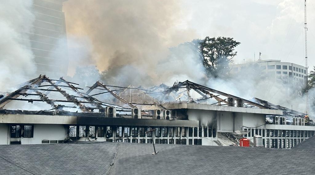Kadiskominfo Akui Banyak Dokumen di Kantor Bapelitbang Diduga Terbakar