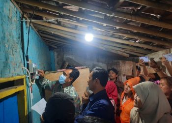 1.678 Rumah Tangga Tak Mampu di Kabupaten Sukabumi Dapat Bantuan Pasang Baru Listrik Gratis