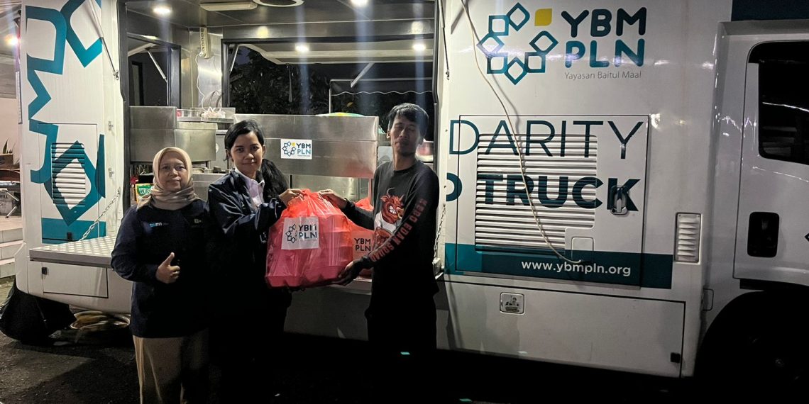 Buka Dapur Umum di Cianjur, PLN Bagikan 1.500 Pakat Makan Per Hari