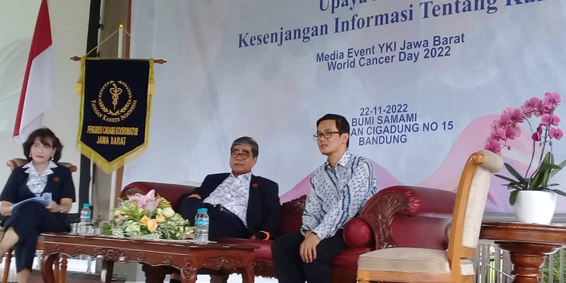 Media Event Yayasan Kanker Indonesia (YKI) Jawa Barat di Bandung, Selasa, 22 November 2022.