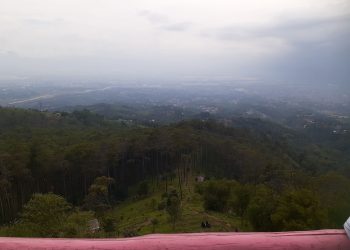 Tempat Wisata View Keren di Gunung Manglayang