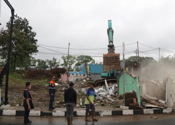Daop 2 Bandung Tertibkan Aset Perusahaan di Emplasemen Stasiun Cimahi
