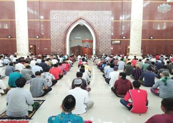 Sering Menyepelekan Terlambat Khutbah Jumat, Ini hukumnya !