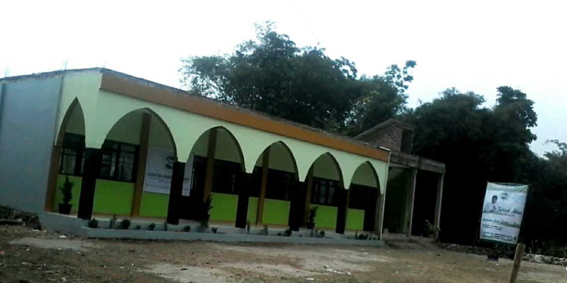 Yayasan Ash Shobbur Nurul Hasanah Bagikan Bantuan Bagi Yatim dan Lansia