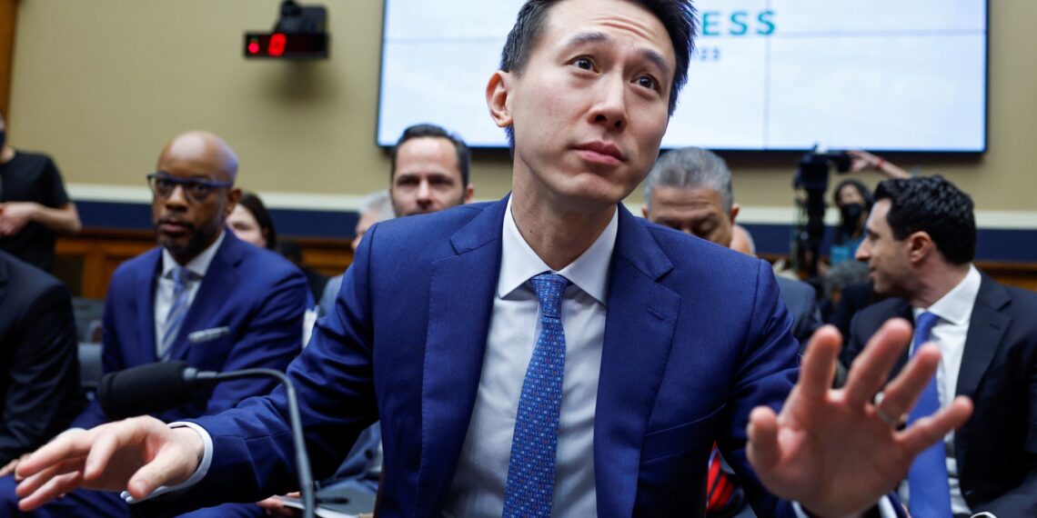 Shou zi Chew di persidangan Kongres