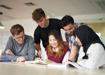 Siapkan Lulusan Jadi Pengusaha Global, SBM ITB Buka Kelas Internasional Berwawasan Wirausaha