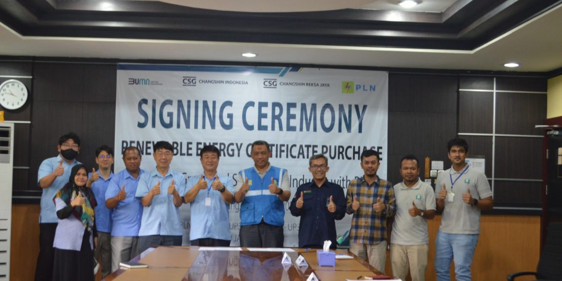 Percepat Transisi Energi, PLN Penuhi Kebutuhan 100 Persen Renewable Energy Produsen Sepatu Dunia