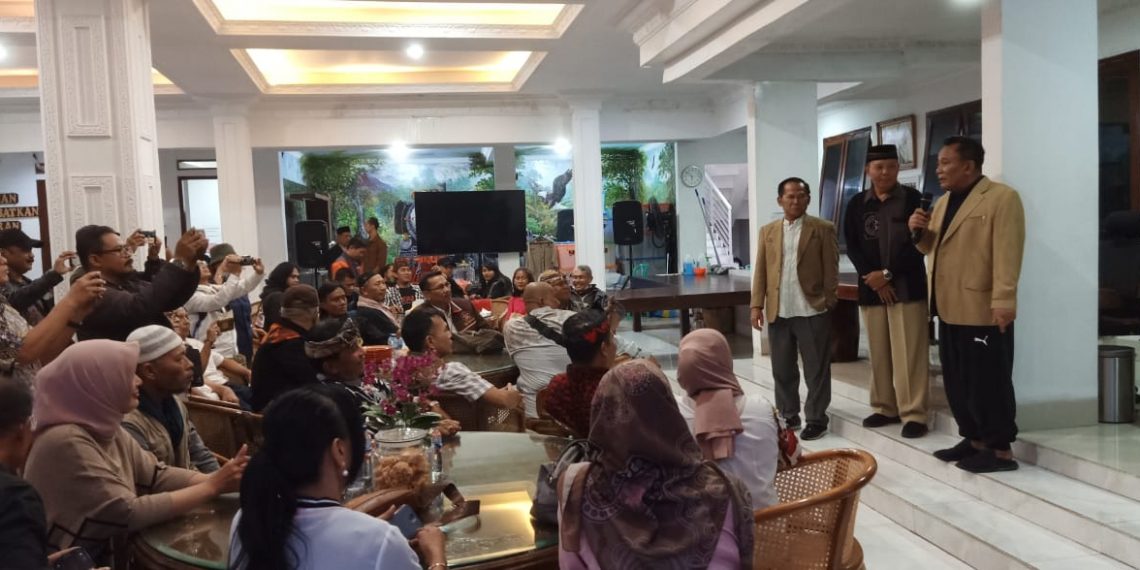 Berbagai Elemen Masyarakat dan Anak Yatim Doakan Kesembuhan Ketua DPRD Jabar Taufik Hidayat