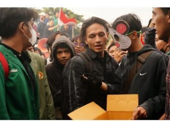 Jefri Nichol Ikuti Aksi Demo