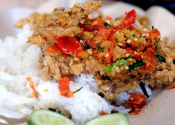 Bikin Ngiler! Berikut 3 Rekomendasi Ayam Geprek Terenak Di Bandung