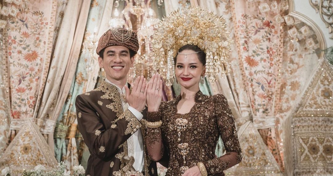 Enzy Resmi Menikah, Sahabat Hingga Rekan Kerja Turut Hadiri Pernikahan