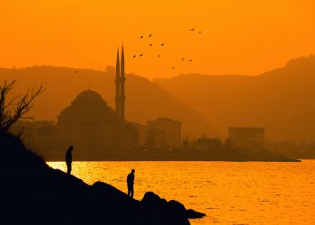 Jadwal Sholat Wilayah Kota Bandung Hari Ini 16 Mei 2023