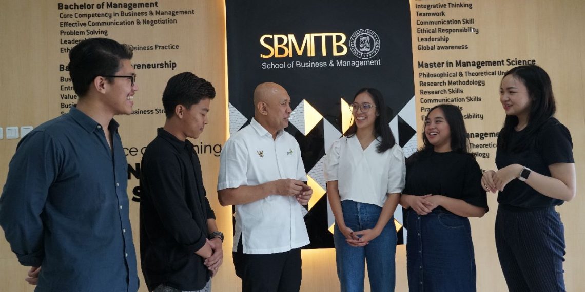 Teten Masduki : Saatnya Indonesia Beralih Dari Kapitalisasi Ke Industrialisasi