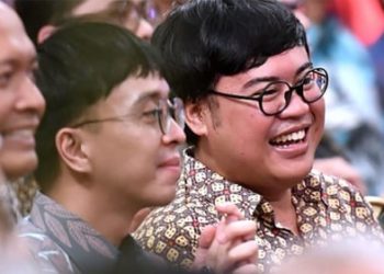 Aulia akbar, Desainer Logo Pohon Hayat