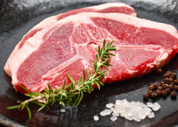 Perbedaan Antara Daging Kambing dan Daging Sapi