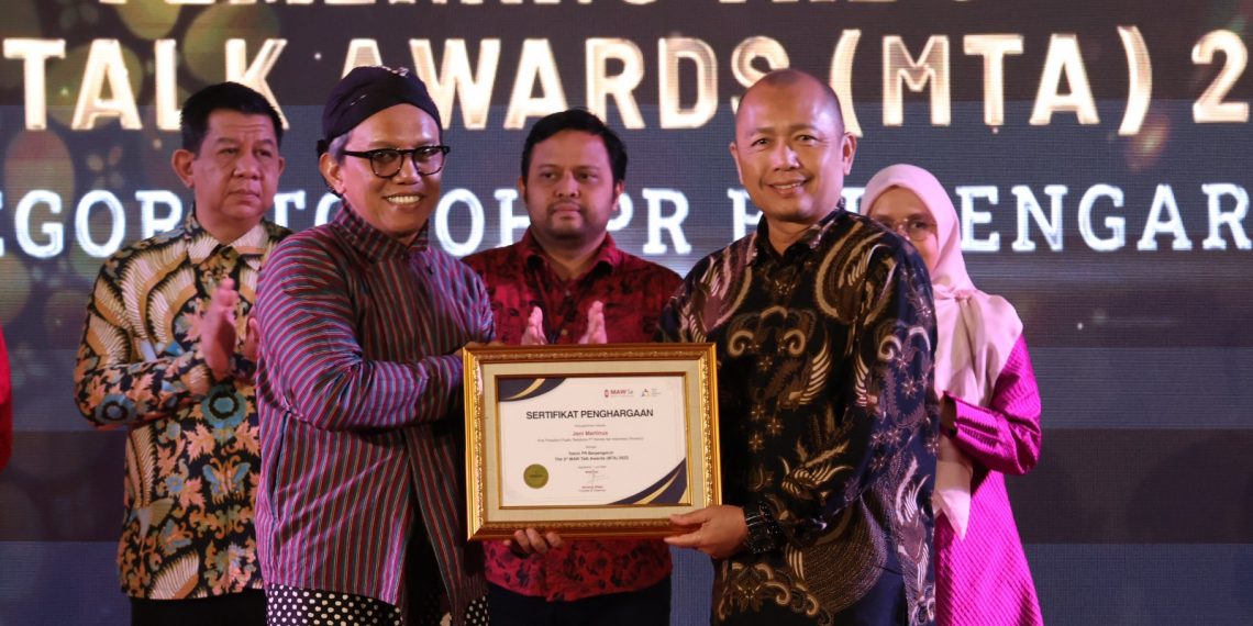 VP Public Relations KAI Raih Penghargaan Sebagai Tokoh PR Berpengaruh 2023