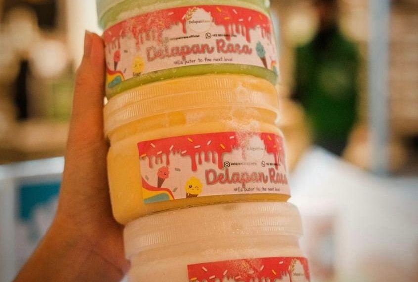 Wanita Hebat Dibalik Es Puter Delapan Rasa