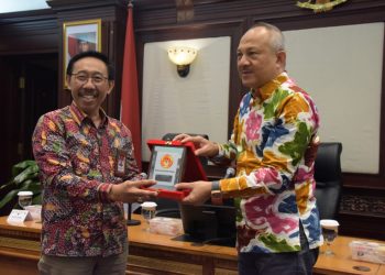 Pemdaprov Jabar dan KASN Teken MoU Center of Excellence Manajemen ASN Berbasis Sistem Merit