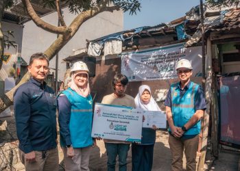 PLN Kembali Sambungkan Listrik Gratis Dari Donasi Pegawai ke 216 Pelanggan di Jabar