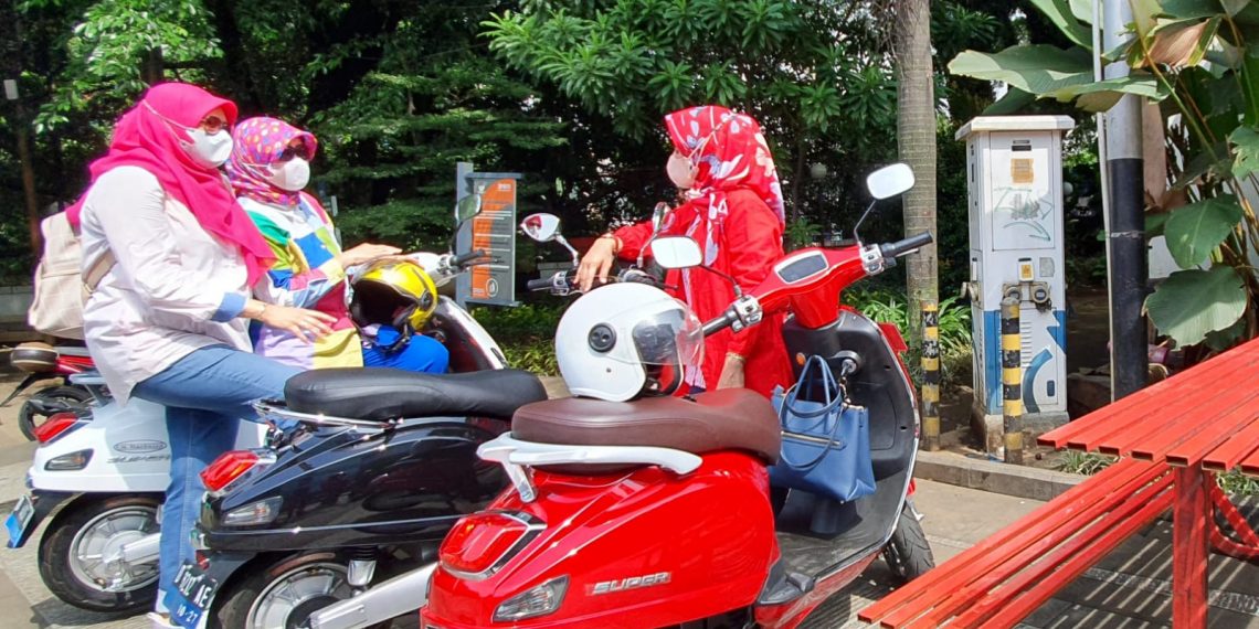 Gerakkan Transisi Energi Melalui Electrifying Lifestyle, PLN Gelar Jabar Smile 3.0 Festival