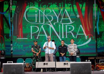 Wali Kota Bandung Apresiasi Pensi Gibyapantra SMAN 3