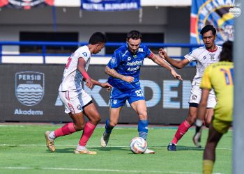 Hasil BRI Liga 1 : Persib Bandung Berbagi 1 Point Lawan Arema Fc