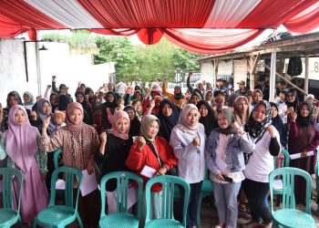 Sosialisasi Perda tentang Penyelenggaraan Perlindungan Anak, Weni Dwi Aprianti Gandeng Ibu-Ibu Desa Sukatani
