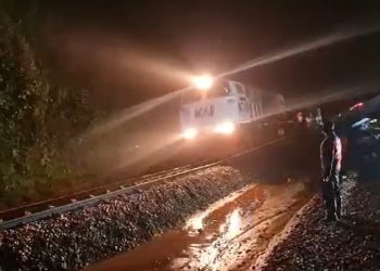 Jalur KA Antara Stasiun Karanggandul – Karangsari Lintas Cirebon – Purwokerto Sudah Bisa Dilalui