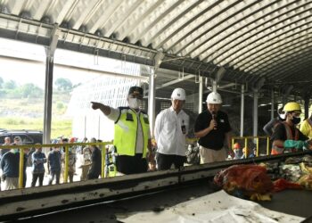 Tinjau TPPAS Lulut Nambo, Sekda Herman Suryatman Sebut Operasionalisasi Diperkirakan Akhir Juni 2024