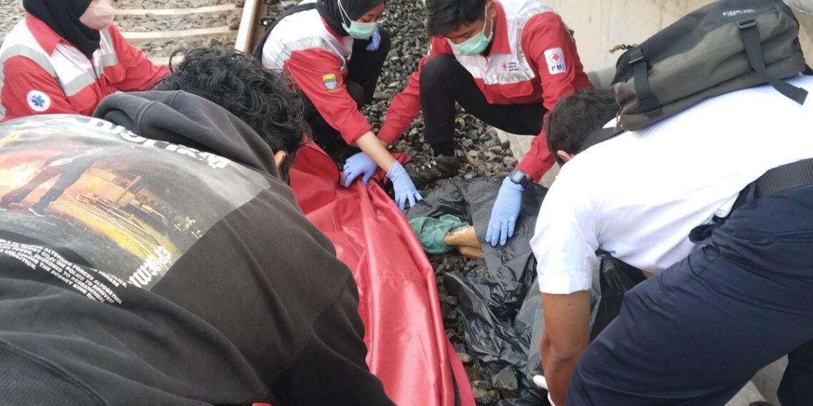 Daop 2 Bandung, Terus Ingatkan Masyarakat Tidak Melakukan Aktivitas di Sekitar Jalur KA