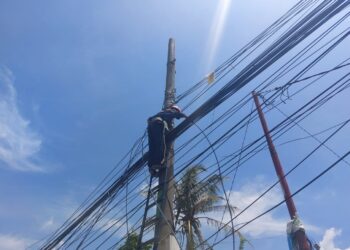 Jaga Kehandalan Jaringan, PLN Icon Plus Terus Lakukan Perapihan Kabel Fiber Optik