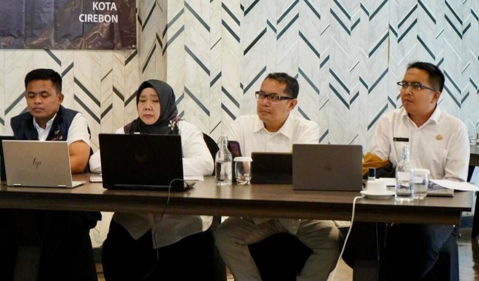 Penilaian Administrasi Lomdeskel Tingkat Provinsi Jawa Barat 2024 Dimulai di Tasikmalaya dan Cirebon