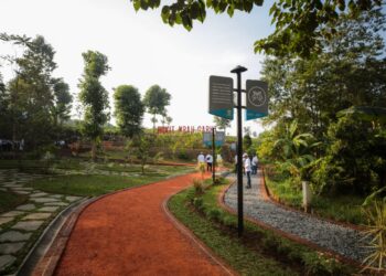 Tambah Ruang Terbuka Hijau, Pemkot Resmikan Revitalisasi Bukit Mbah Garut