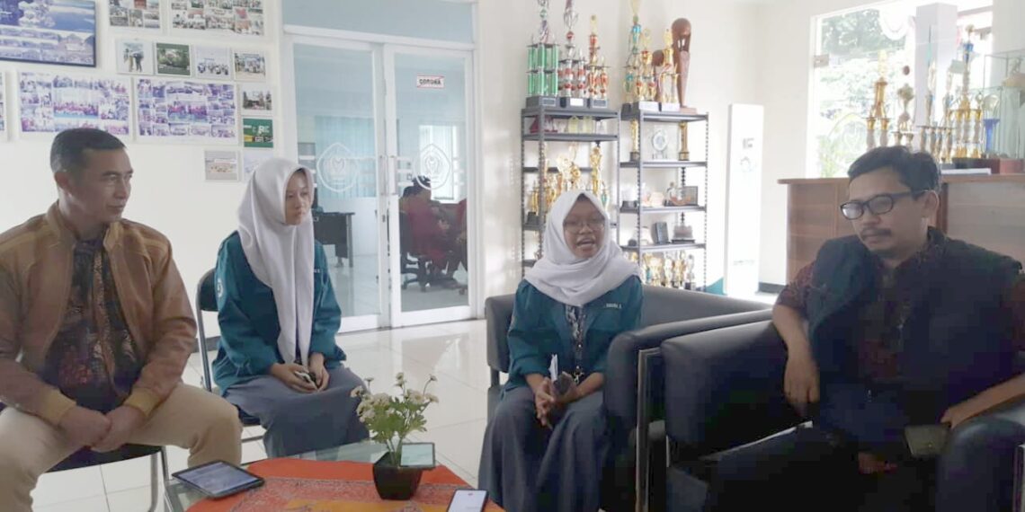 Demo Ekskul Ramaikan Penutupan MPLS di SMAN 9 Bandung, WK Humas Sebut Ada Program Baru Ditahun Ini. Apa Itu?