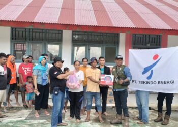 Peduli Korban Banjir Weda, PT Tekindo Energi Salurkan Bantuan Makanan dan Susu Untuk Warga Halmahera Tengah
