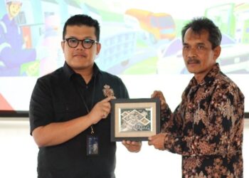 Studi Banding Memotivasi KPMJ 6 Pelajari Dunia Keprotokolan