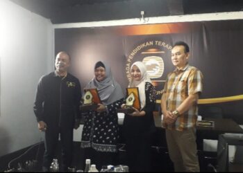 50 Guru BK SMA dan SMK di Kota Bandung Ikuti Seminar Grafologi