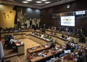 DPR dan KPU Sepakati Pilkada Berdasarkan Putusan MK