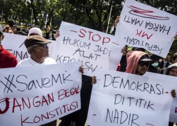 DPR Akan Tinjau Kewenangan MK dan Revisi Hierarki Peraturan Perundang-Undangan