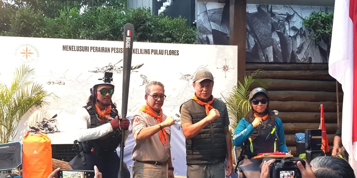 Tim Ekspedisi Wanadri Kayak Laut Dayung Jelajah Nusantara Akan Eksplorasi Keindahan  Alam Belitong